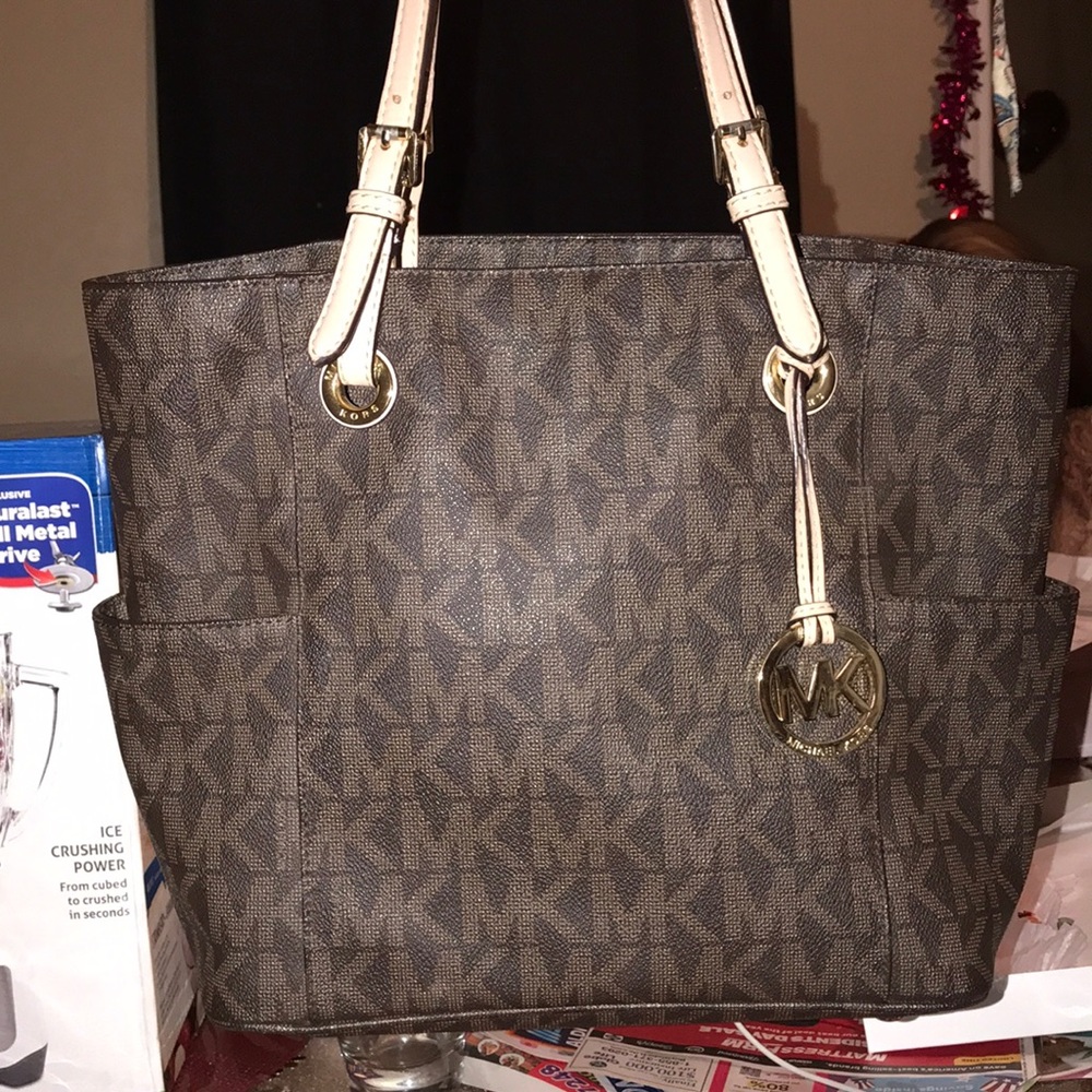 Micheal Kors